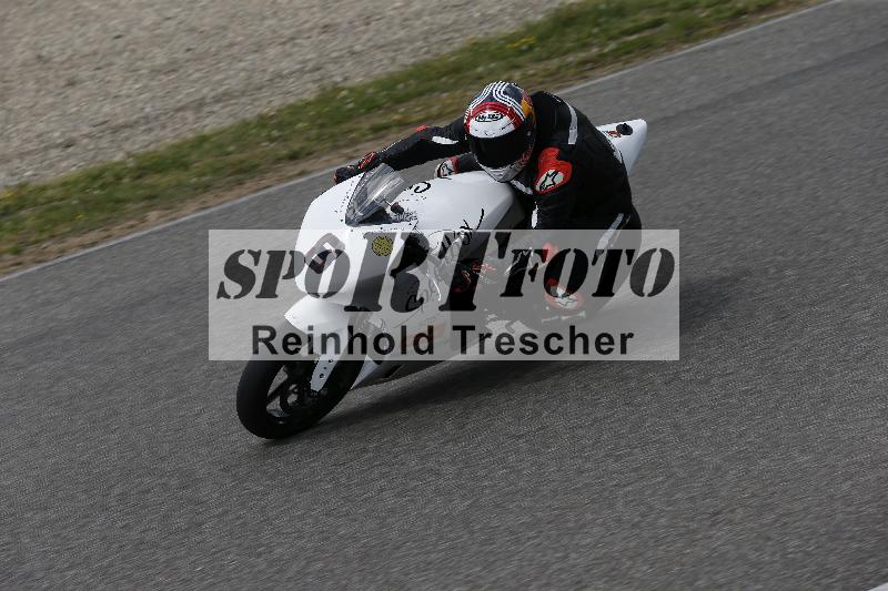 /09 19.04.2026  Caremotion get faster ADR/Gruppe gelb/8